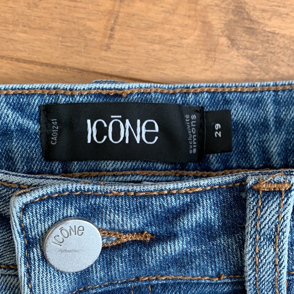 Icône | High rise denim mom short - Picture 5 of 6
